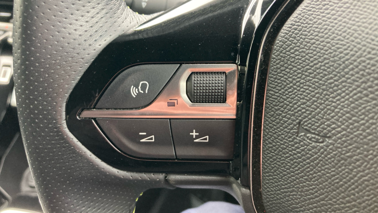 Peugeot 208 1.2 PureTech 100 GT 5dr Petrol Hatchback